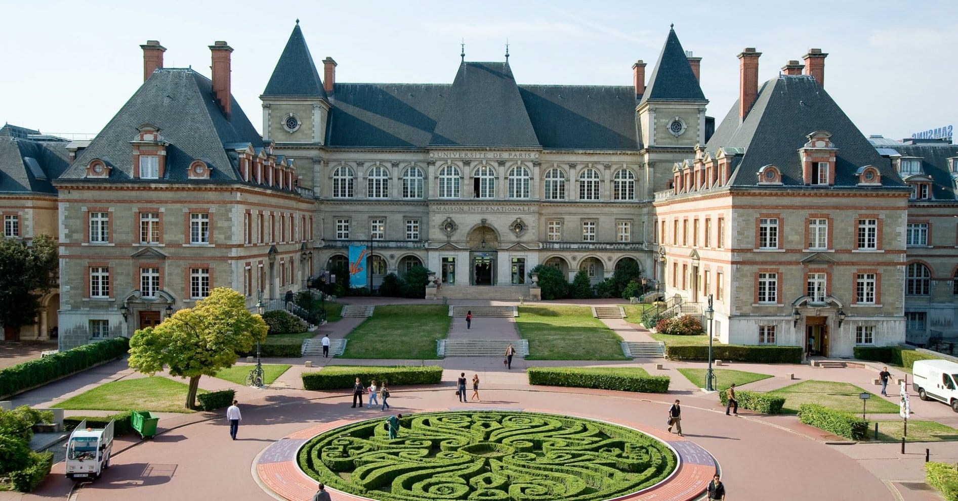 la Cité internationale universitaire de Paris